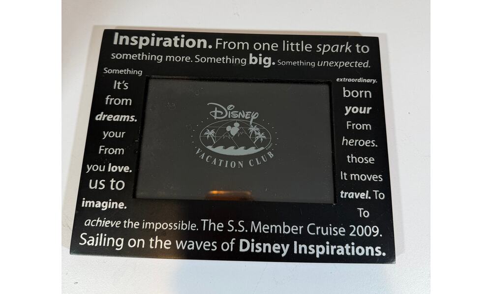 DISNEY VACATION CLUB, DVC Member Photo/Picture frame Member cruise 2009
